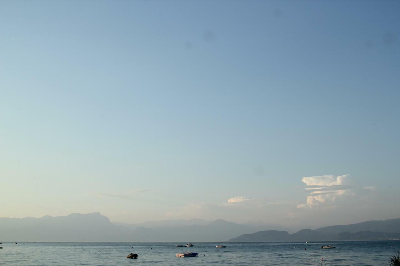 Luna Peschiera del Garda